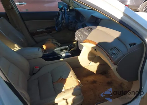 2009 Honda Accord 3.5 Ex-L from USA, damaged, VIN 1HGCP36849A012944